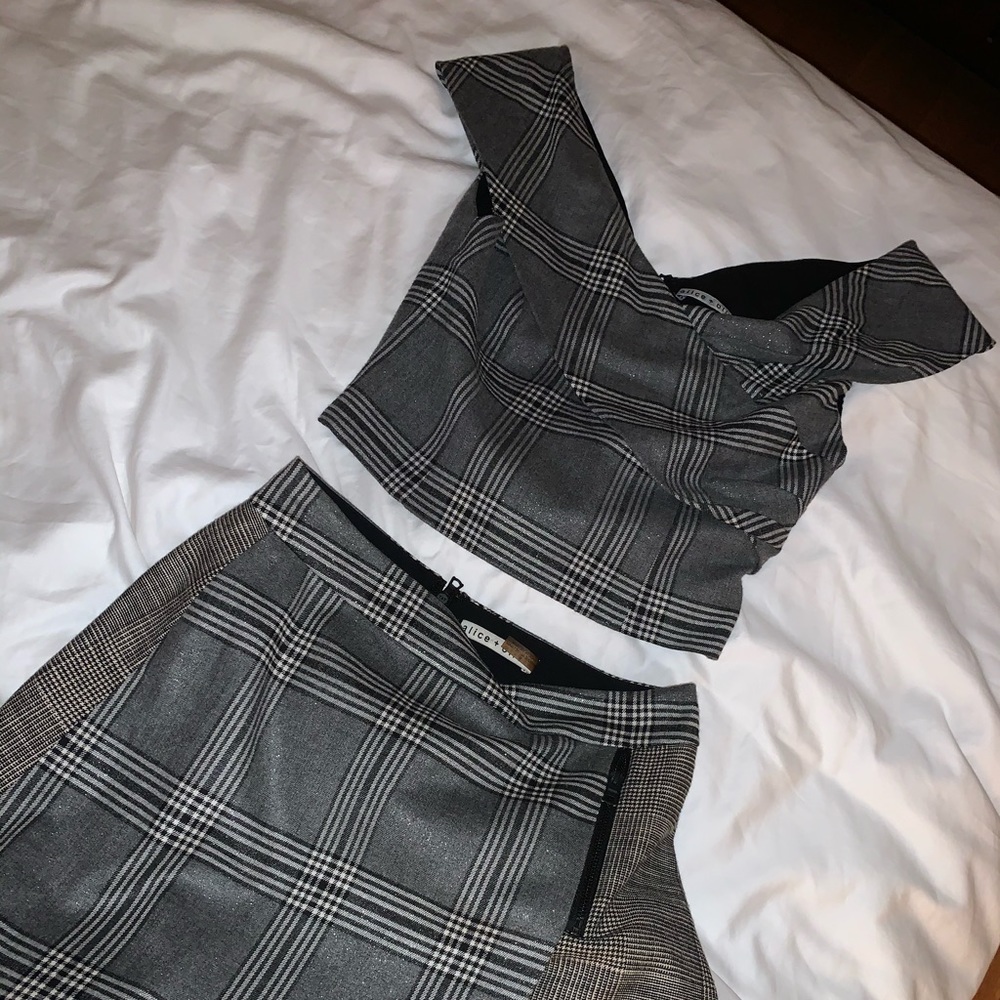 Alice and Olivia Tweed Plaid Crop top and skirt 0
